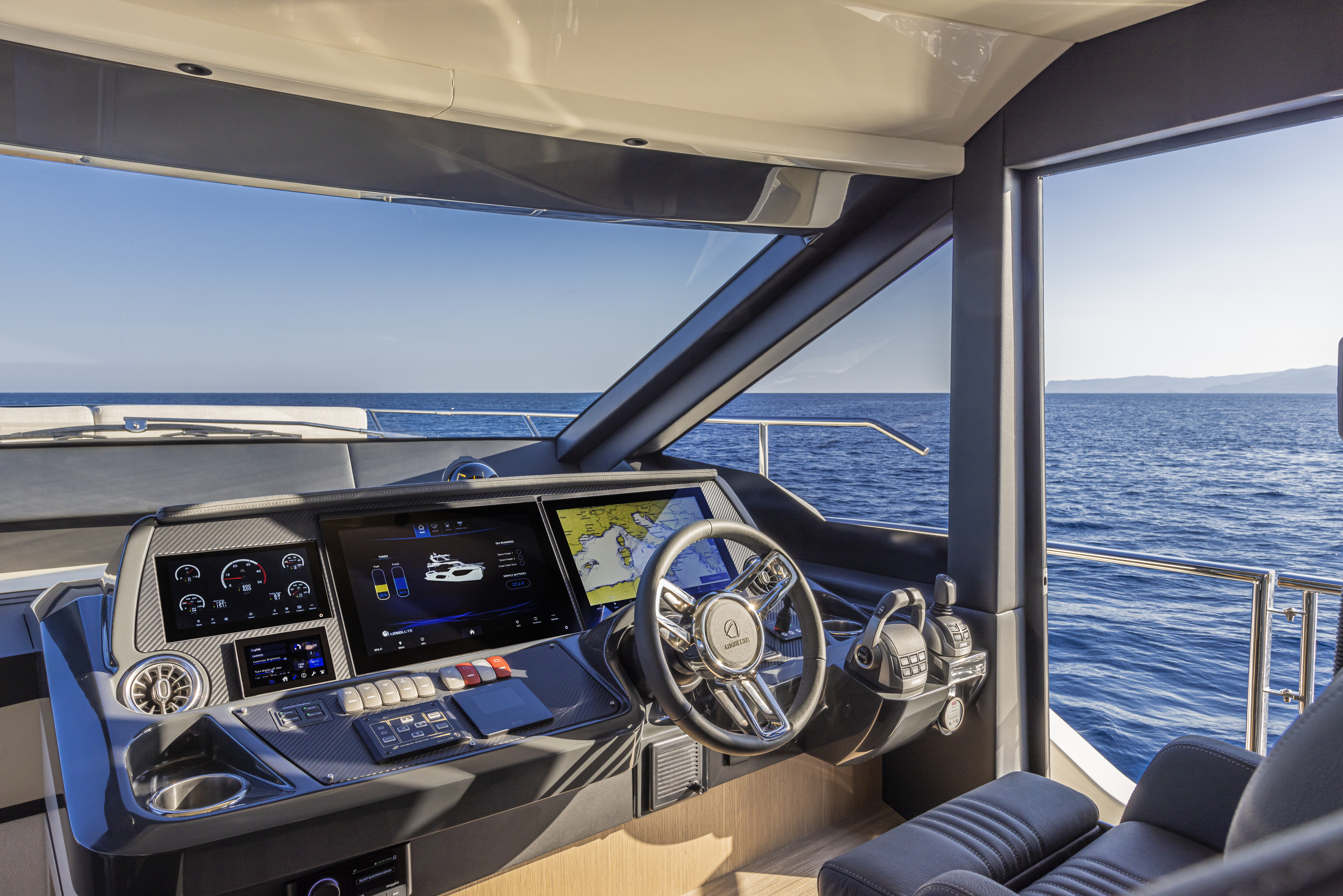 56 FLY aft quarter running — full wake