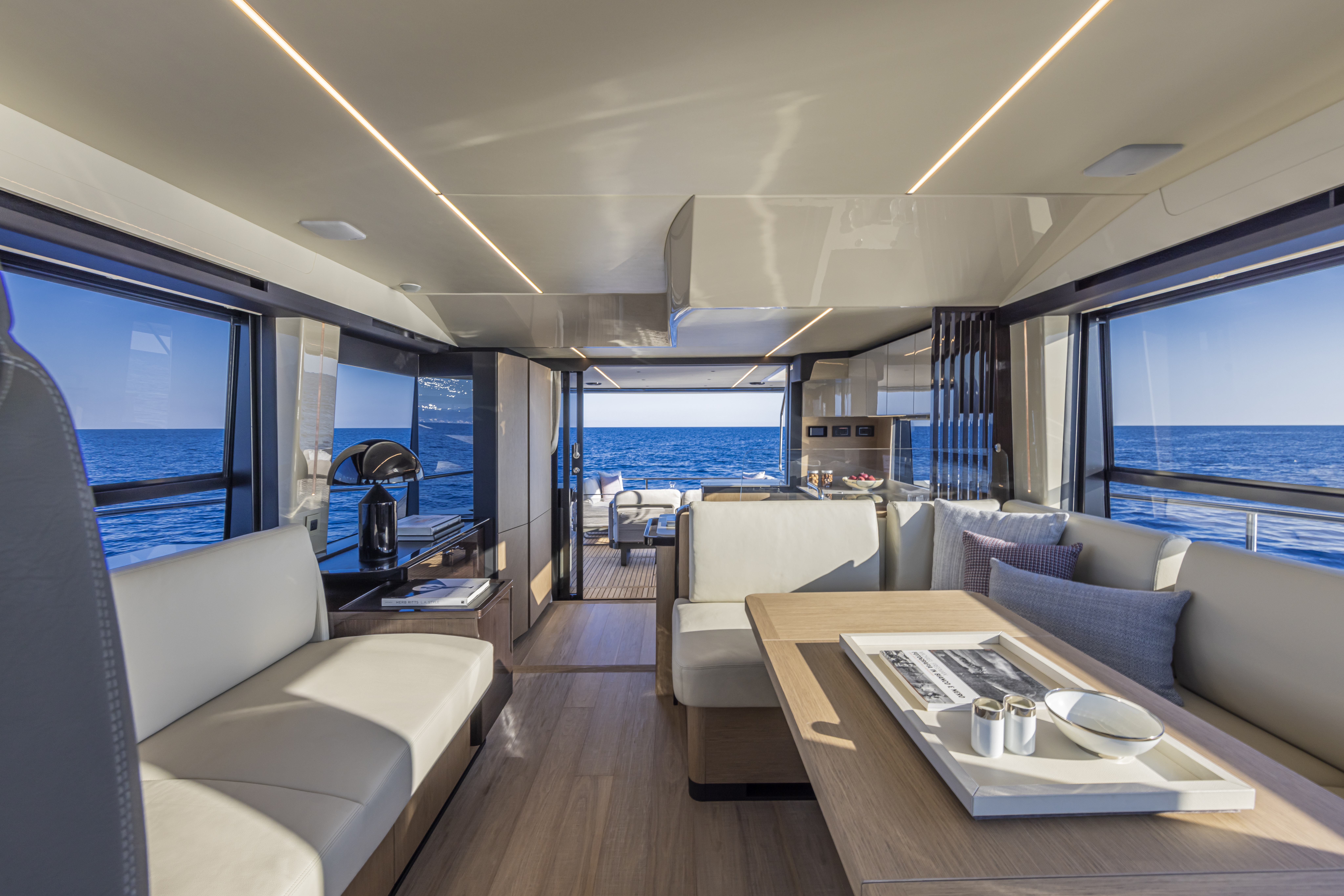56 FLY exterior