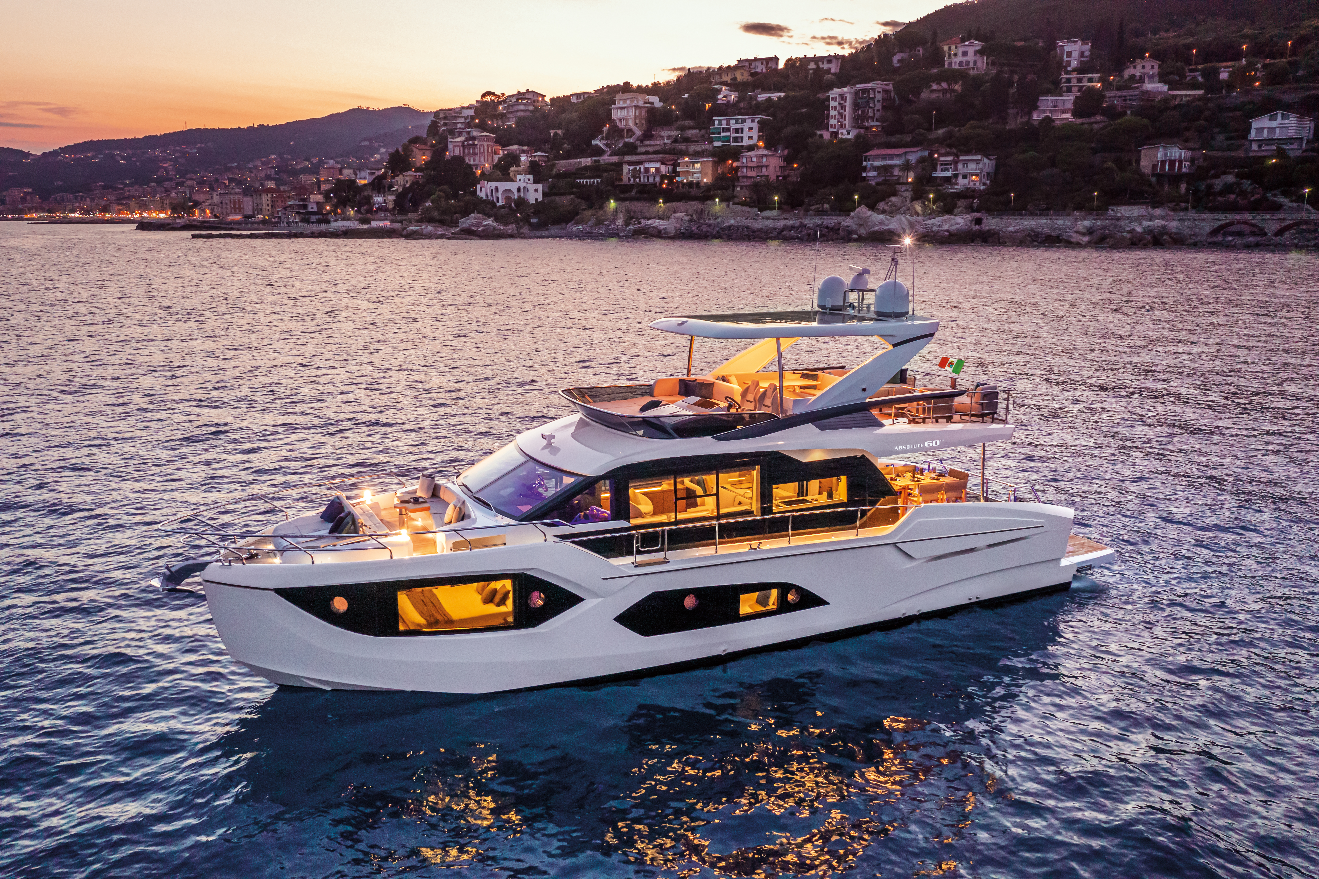 60 FLY exterior