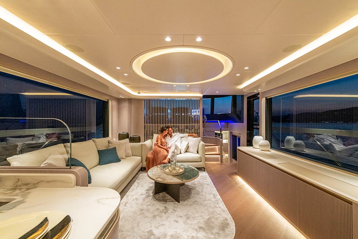 Absolute Navetta 70
