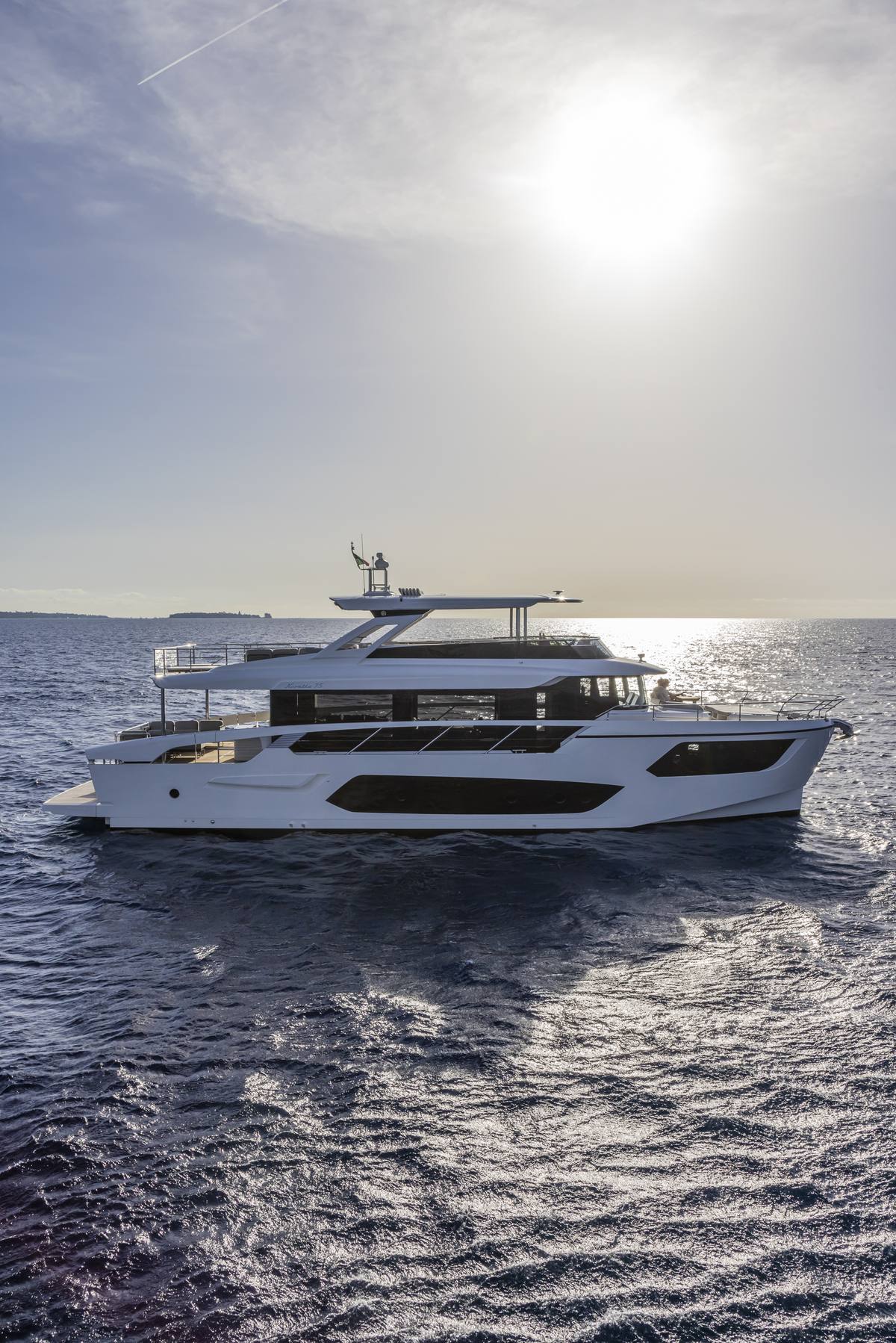 Absolute Navetta 75
