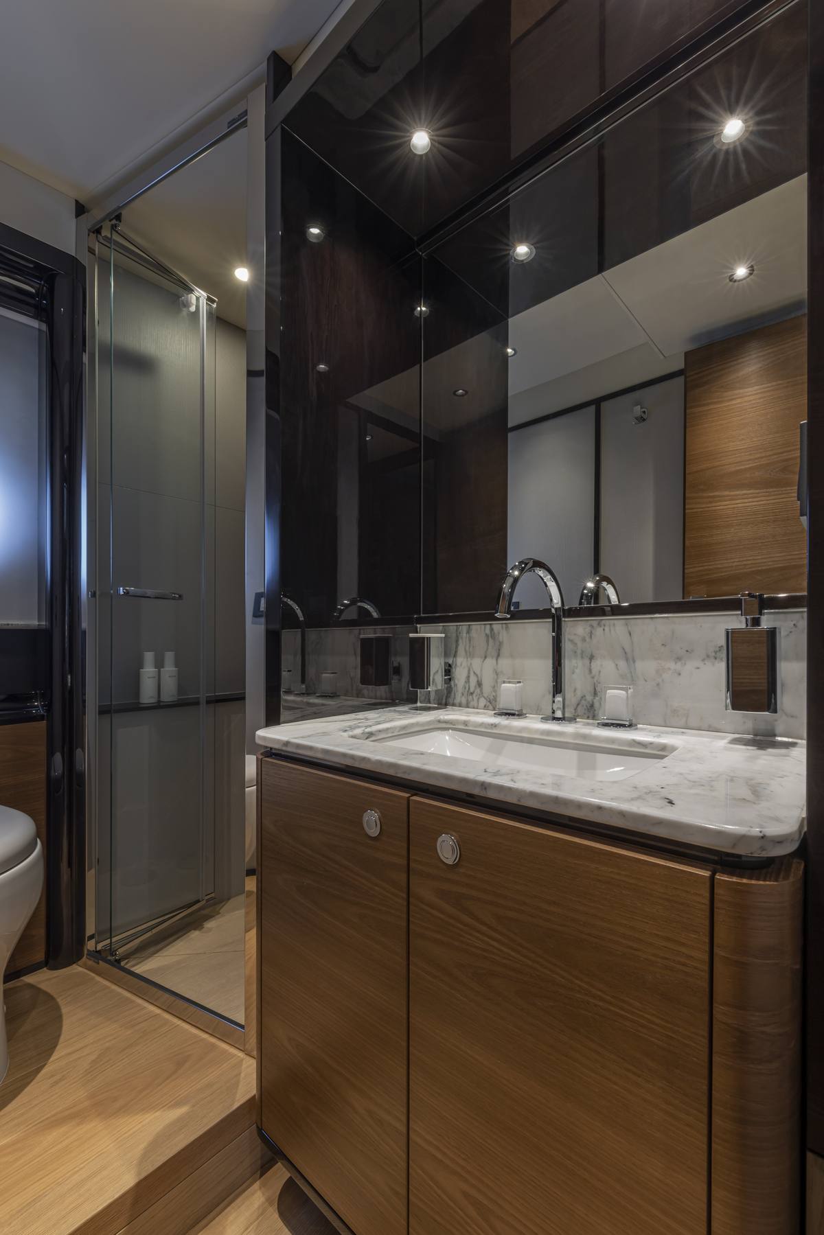 Absolute Navetta 75