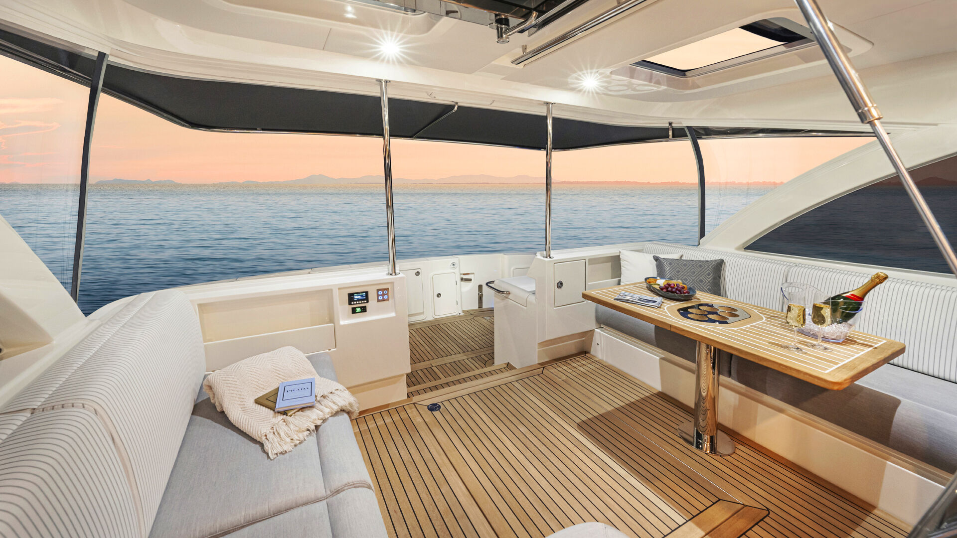 Riviera 465 SUV – Riviera 465 SUV Alfresco 03