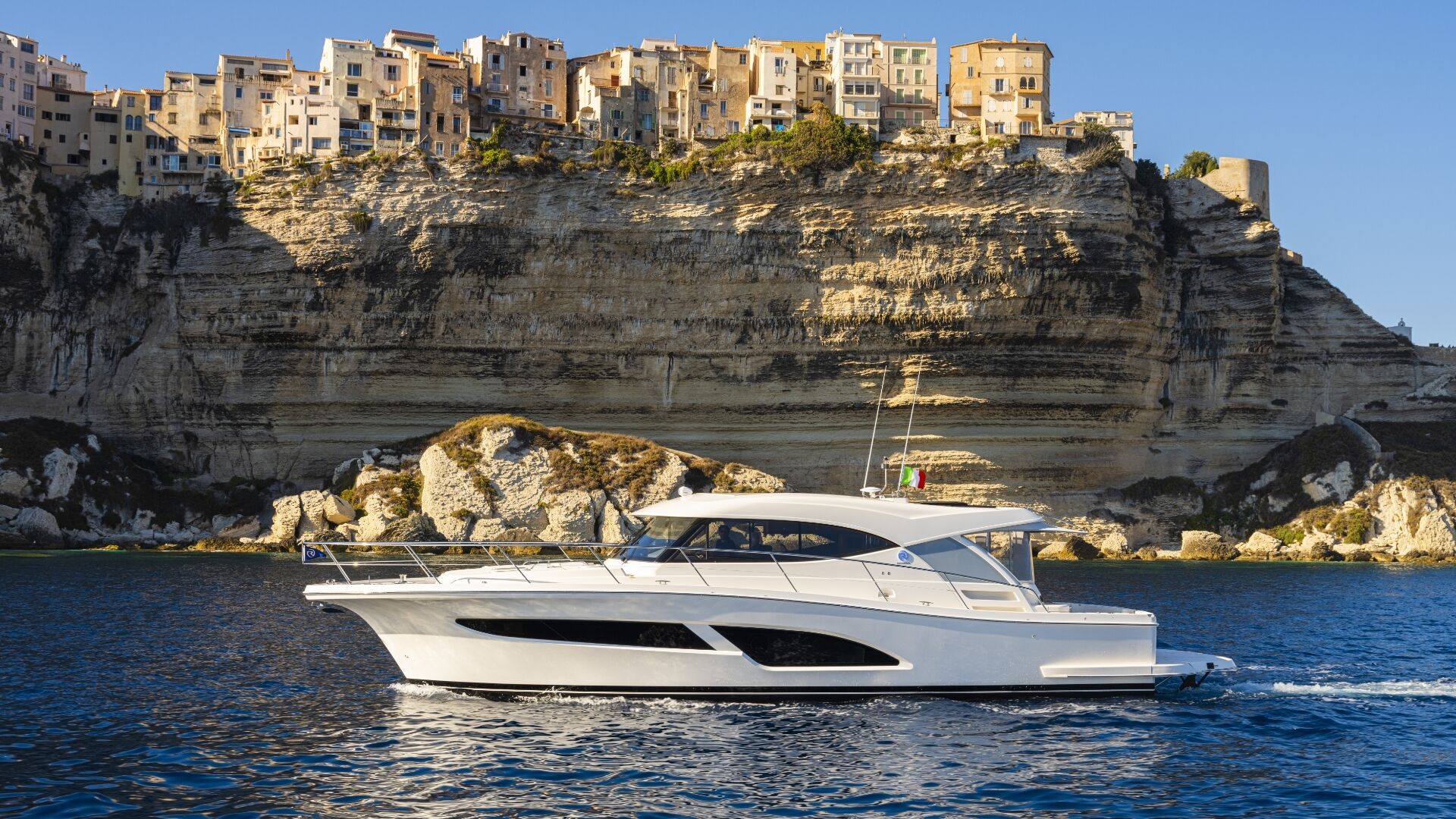 Riviera 465 SUV – Riviera 465 SUV Cruising 07