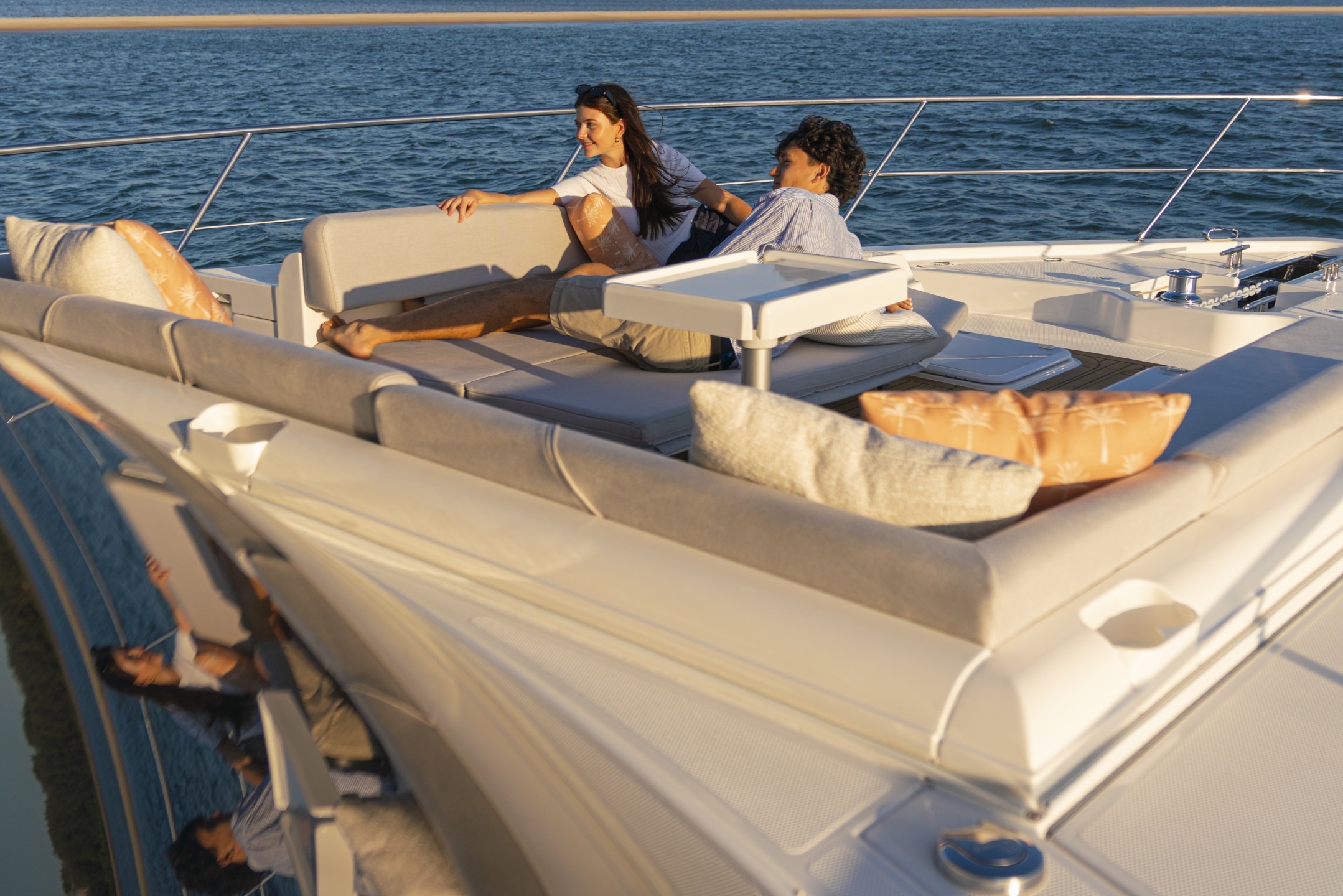 Riviera 58 SMY – Riviera 58 Sports Motor Yacht Foredeck 05
