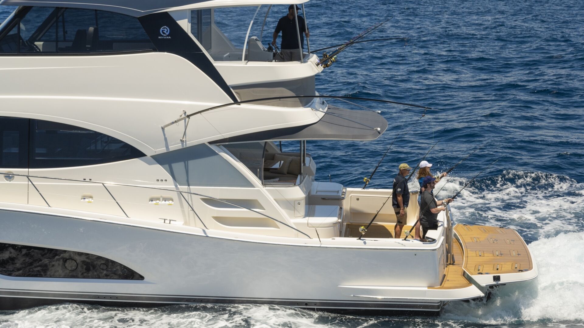 Riviera 58 SMY – Riviera 58 Sports Motor Yacht Deep Sea Fishing 05