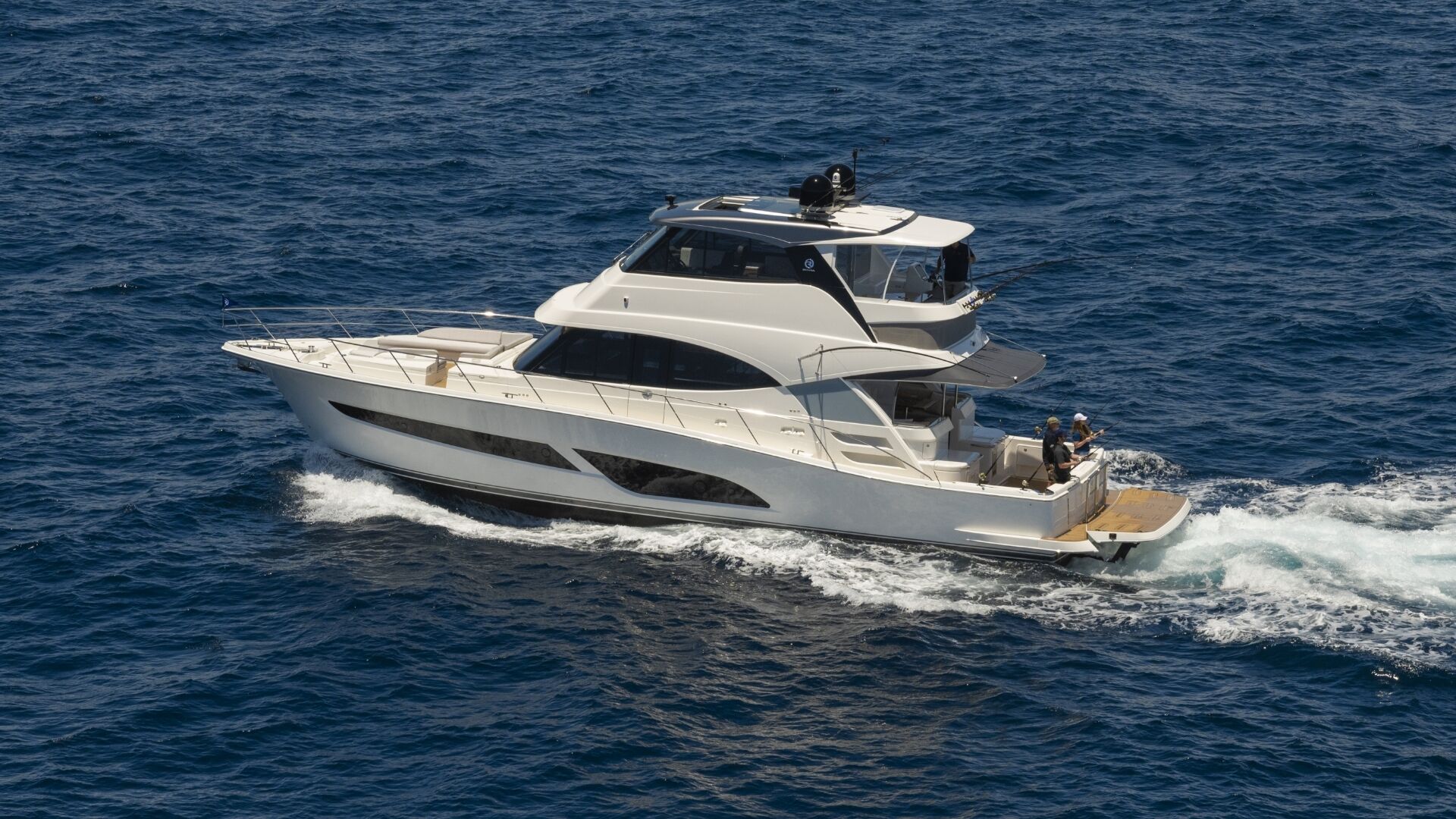 Riviera 58 SMY – Riviera 58 Sports Motor Yacht Deep Sea Fishing 08