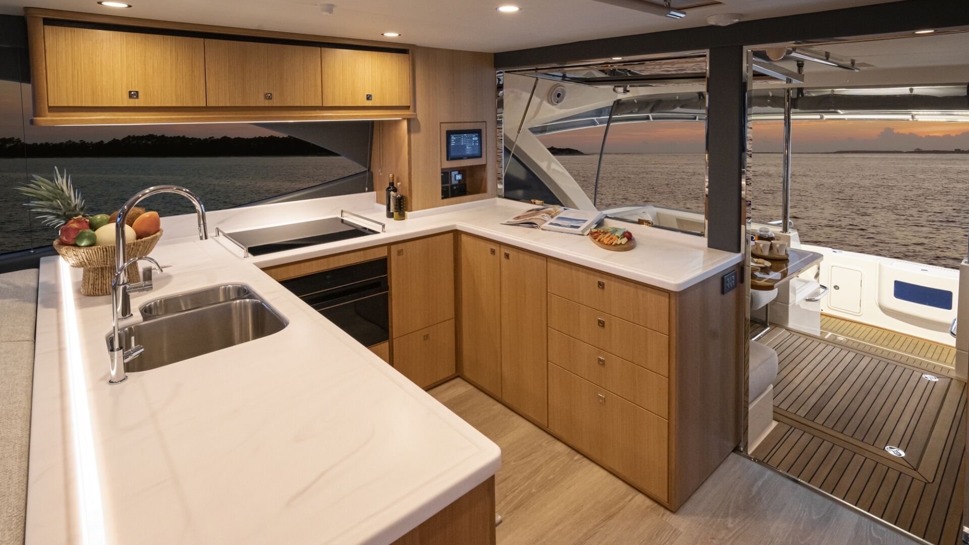 Riviera 58 SMY – Riviera 58 Sports Motor Yacht Galley 01