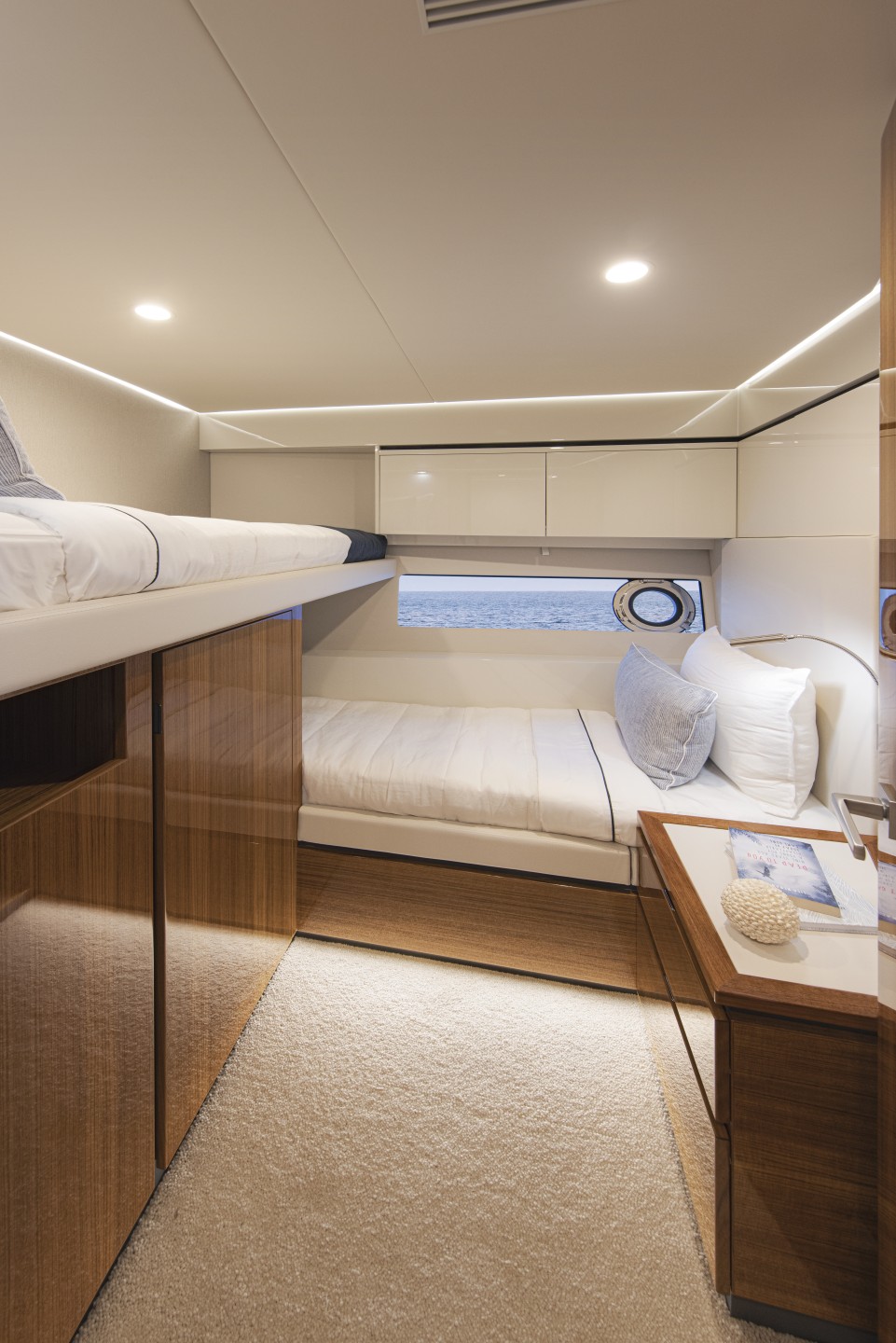 Riviera 78 MY – Riviera 78 Motor Yacht Starboard Stateroom   Gloss Teak Timber Finish 01