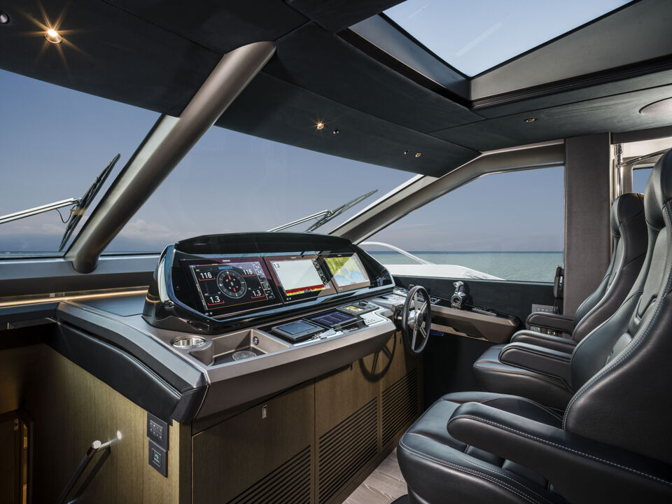90 Ocean — en-suite bathroom
