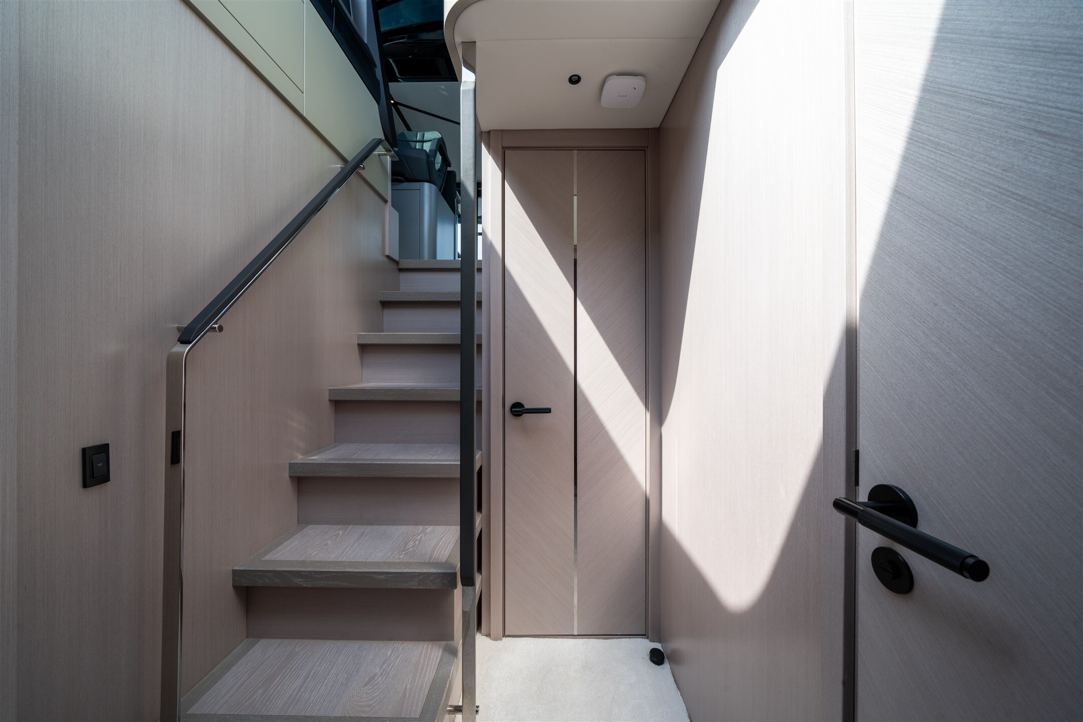 Predator 55 — en-suite bathroom